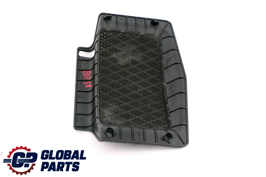 Hi-Fi Systeme Audio Couverture Basse Centrale 6513 pour BMW X3 E83 à propos du numéro de pièce 65136990108 BMW X3 E83 Hi-Fi Systeme Audio Couverture Basse Centrale 6513 - SKU 6990108 - Numéro de pièce 65136990108