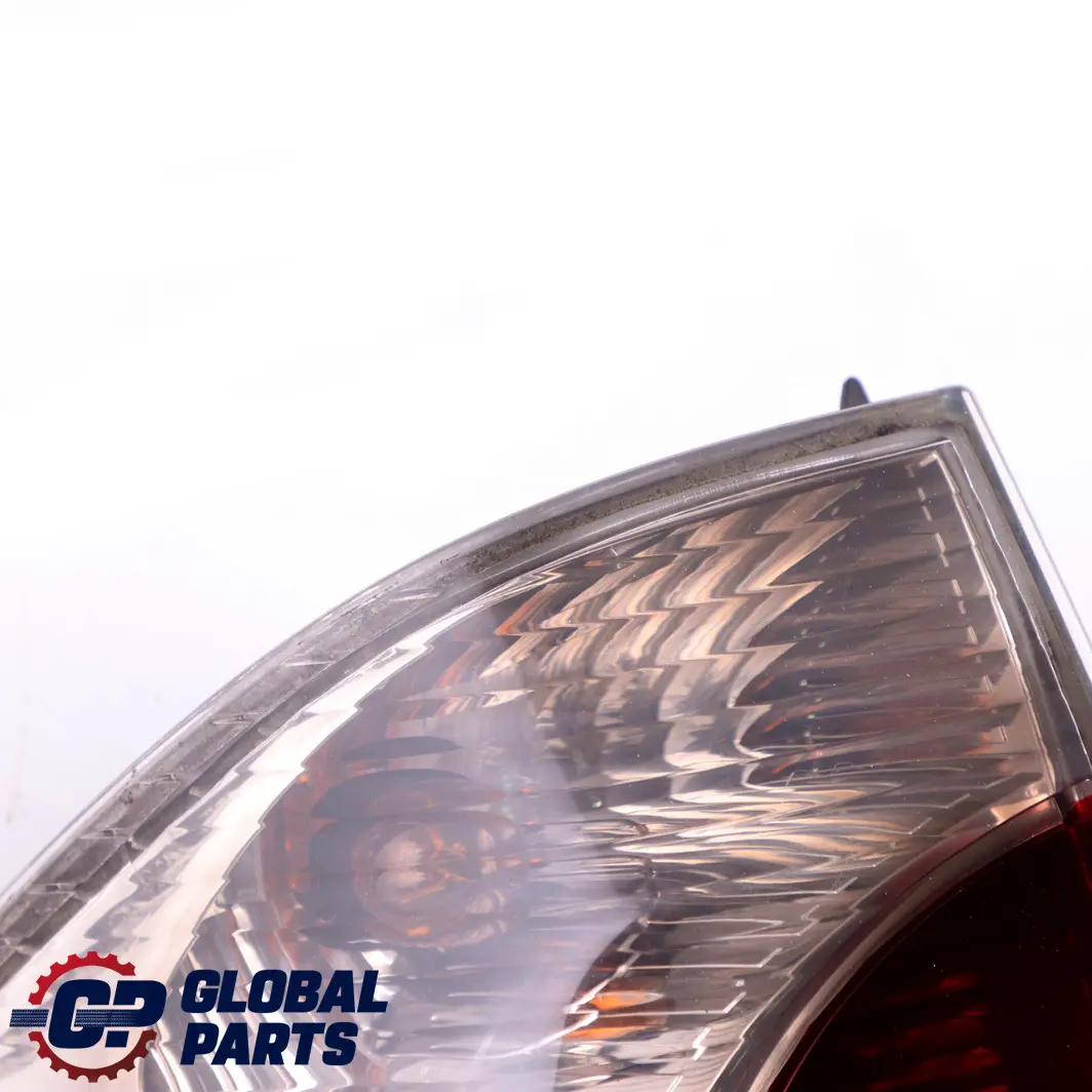 Luz Trasera En El Panel Lateral Luz Blanca Izquierda para BMW X3 E83 con número de pieza 6990169 BMW X3 E83 Luz Trasera En El Panel Lateral Luz Blanca Izquierda - SKU 6990169-1 - Número de pieza 6990169