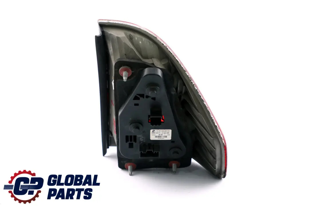 Hinten Heck Leuchte Lampe Seiten Wand Links Weiss für BMW X3 E83 mit Teilenummer 6990169 BMW X3 E83 Hinten Heck Leuchte Lampe Seiten Wand Links Weiss - SKU 6990169 - Teilenummer 6990169