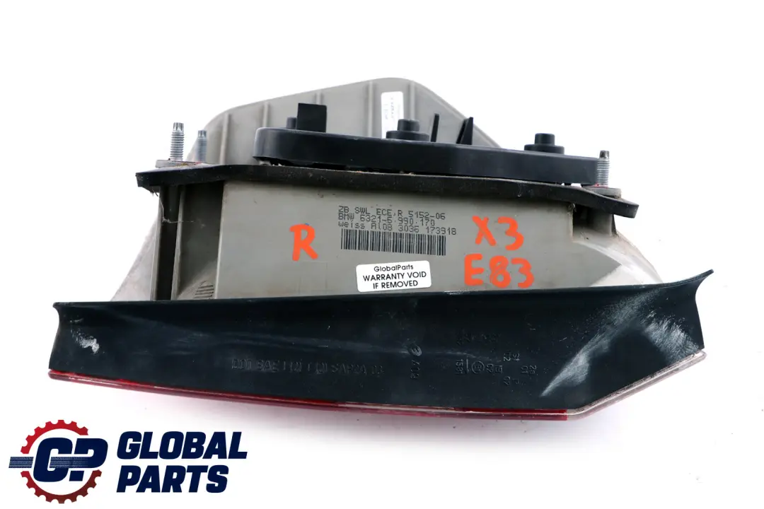 Lampa Prawa Prawy Tył Błotnik do BMW X3 E83 o numerze 6990170 BMW X3 E83 Lampa Prawa Prawy Tył Błotnik - SKU 6990170 - Numer Części 6990170