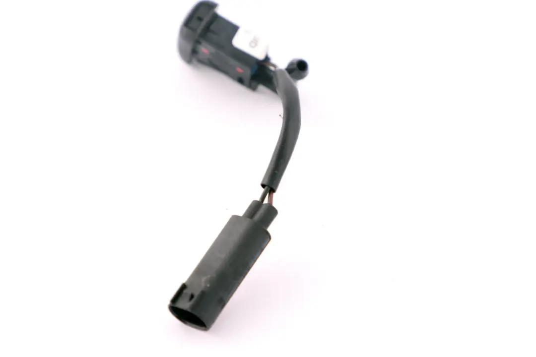 BMW X5 Series E53 Windscreen Cleaning Heated Spray Nozzle 6166 - SKU 7000119 - Part number 61667000119