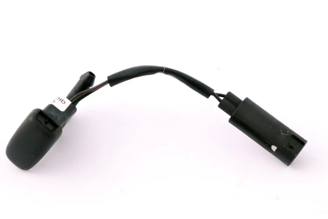 Limpiaparabrisas Boquilla Calentada 6166 para BMW X5 E53 con número de pieza 61667000119 BMW X5 E53 Limpiaparabrisas Boquilla Calentada 6166 - SKU 7000119 - Número de pieza 61667000119