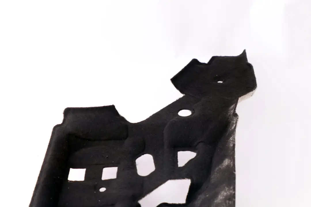 Aislamiento Acustico Maletero Trasero Derecho para BMW E65 E66 E67 con número de pieza 7000295 BMW E65 E66 E67 Aislamiento Acustico Maletero Trasero Derecho - SKU 7000296 - Número de pieza 7000295