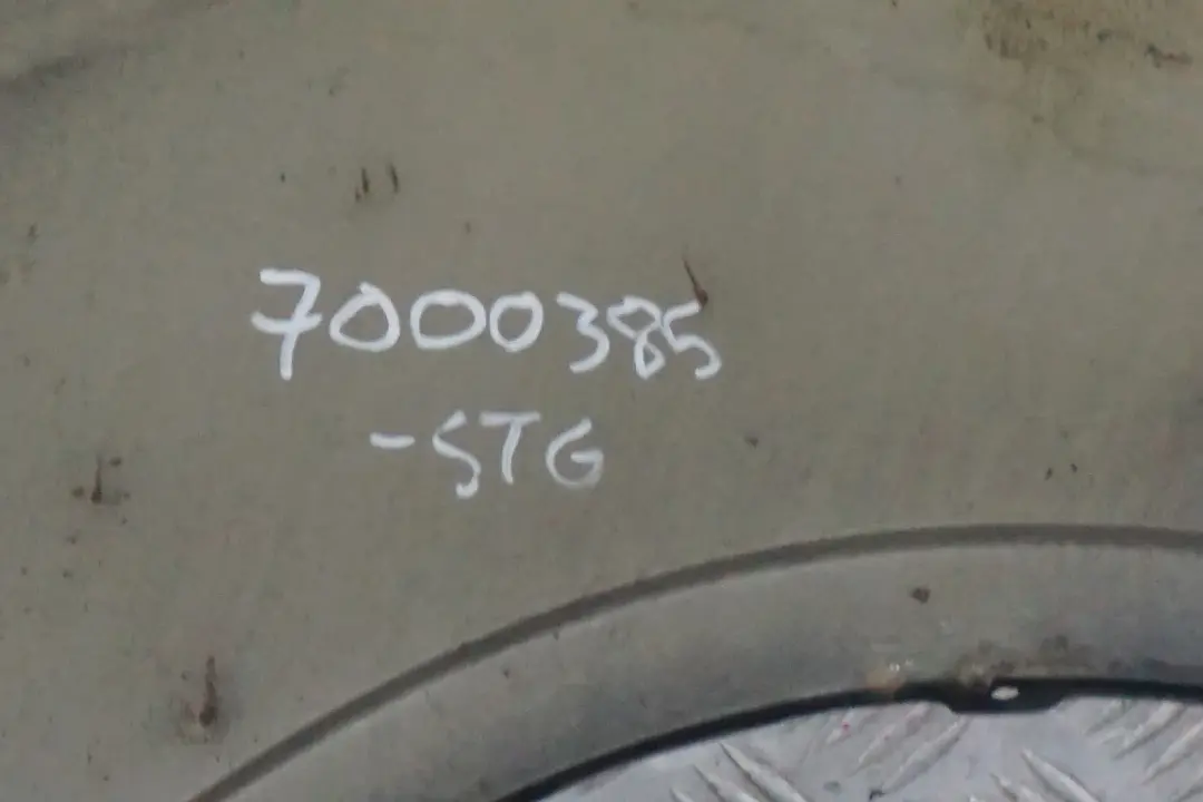 Fahrerseite Seitenwand Vorne Links Kotflügel Sterlinggrau Grau 472 für BMW X5 E53 mit Teilenummer 7000385 BMW X5 E53 Fahrerseite Seitenwand Vorne Links Kotflügel Sterlinggrau Grau 472 - SKU 7000385-STG - Teilenummer 7000385