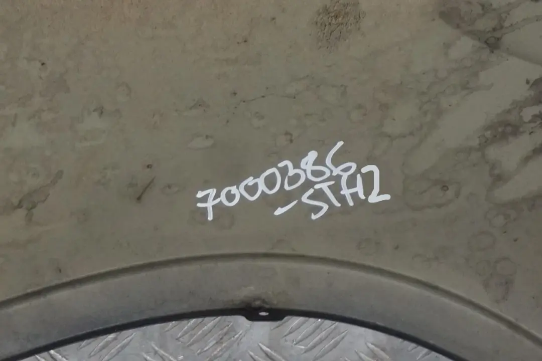 Side Panel Wing Fender Front Right O/S Stahlgrau Steel Grey - 400 to BMW X5 E53 2 with Part number 7000386 BMW X5 E53 2 Side Panel Wing Fender Front Right O/S Stahlgrau Steel Grey - 400 - SKU 7000386-STH2 - Part number 7000386