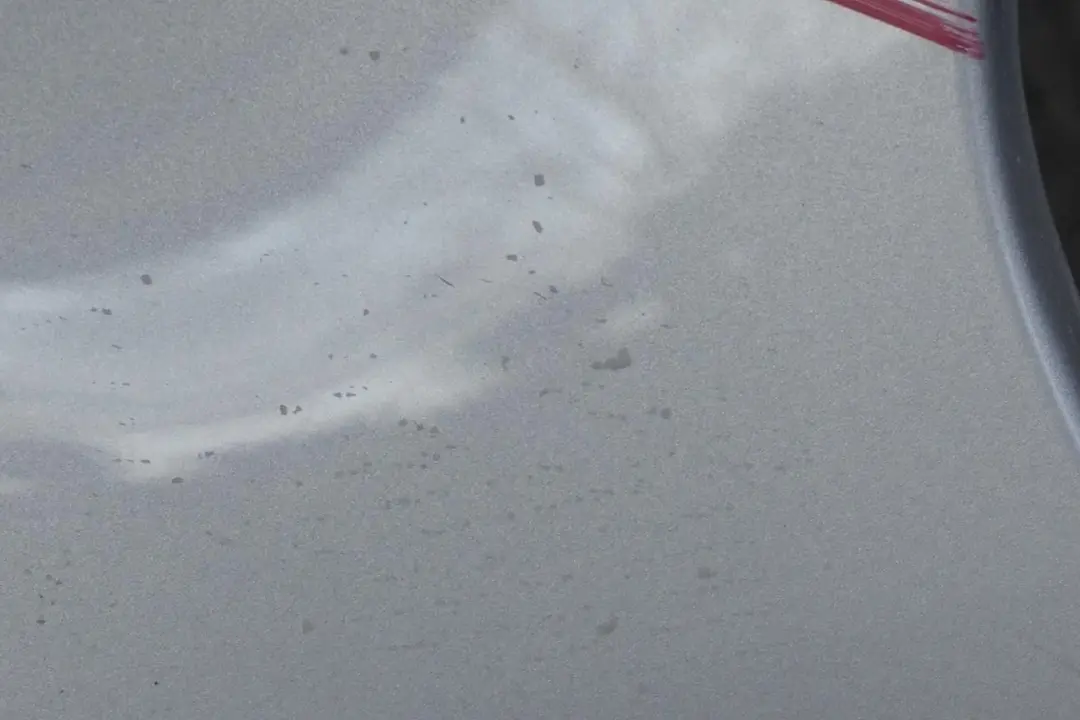 Reihe E53 Seitenwand Vorne Rechts Kotflügel Titansilber Silber - 354 für BMW X5 mit Teilenummer 7000386 BMW X5 Reihe E53 Seitenwand Vorne Rechts Kotflügel Titansilber Silber - 354 - SKU 7000386-TS - Teilenummer 7000386