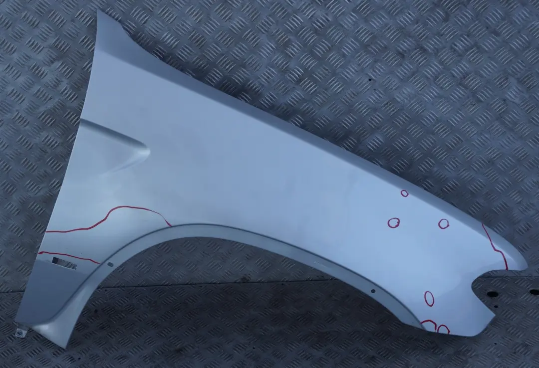 Side Panel Wing Fender Front Right O/S Titansilber Silver to BMW X5 SERIES 3 E53 with Part number 7000386 BMW X5 SERIES 3 E53 Side Panel Wing Fender Front Right O/S Titansilber Silver - SKU 7000386-TS3 - Part number 7000386