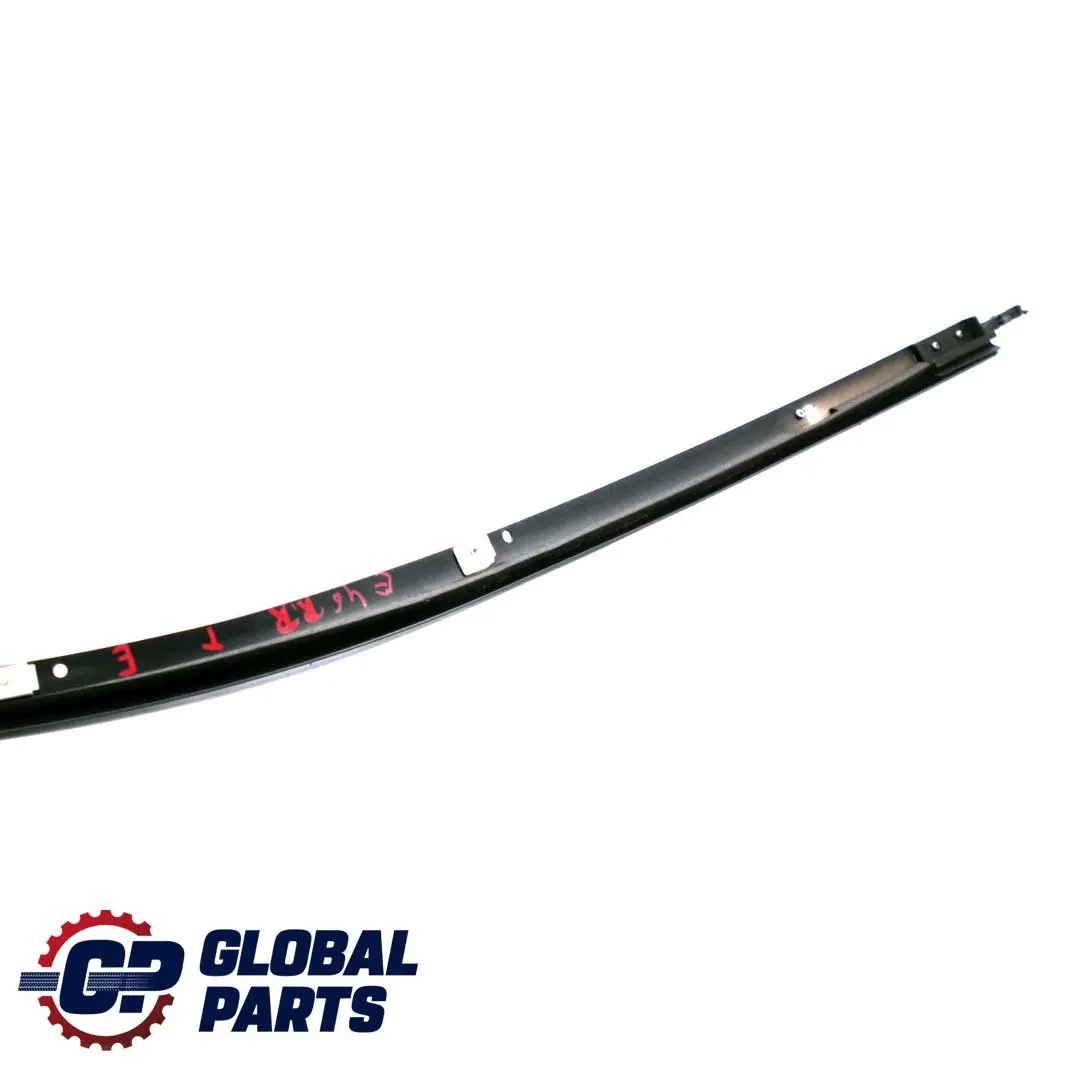 Trasera Derecha Techo Moldura Moldura Tira Negro para BMW E46 Touring con número de pieza 7000516 BMW E46 Touring Trasera Derecha Techo Moldura Moldura Tira Negro - SKU 7000516 - Número de pieza 7000516