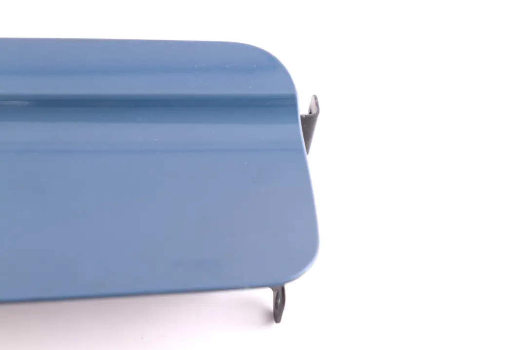 BMW X5 E53 Couvercle volet remplissage carburant Topasblau Metallic Blue - SKU 7001027-TPB - Numéro de pièce 7001027