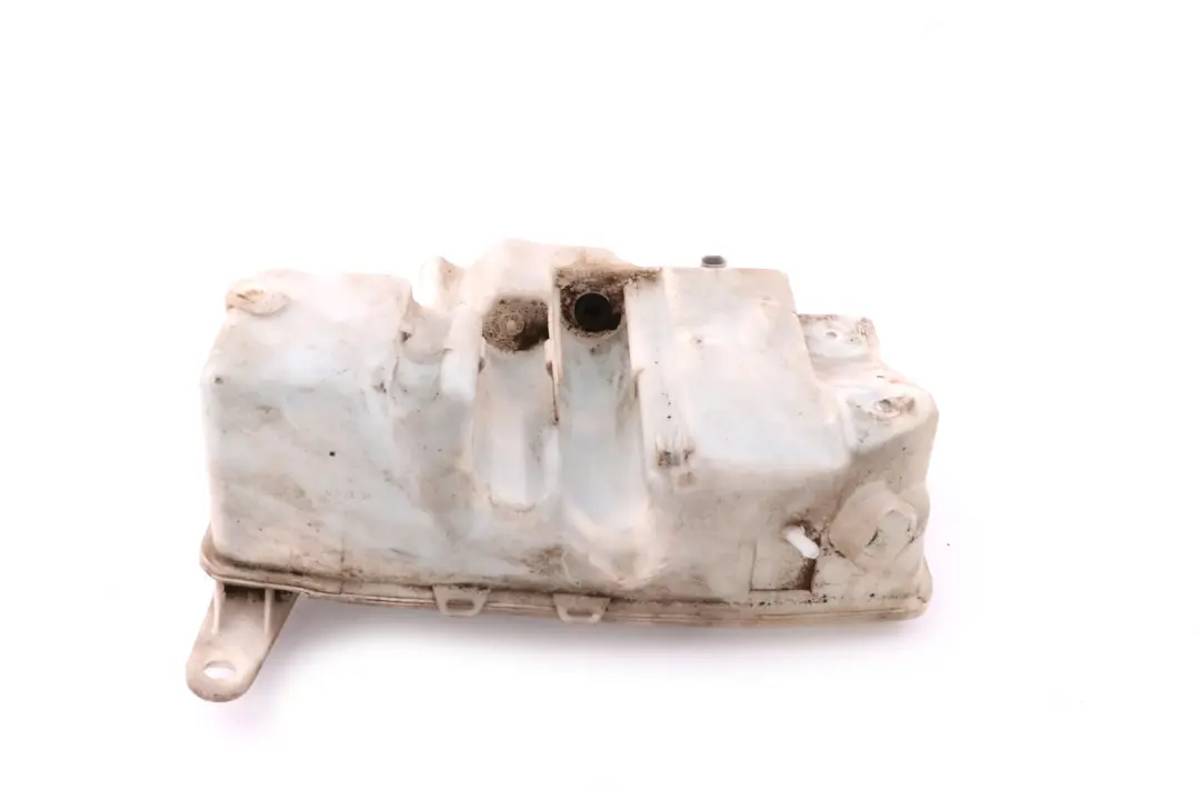 Zbiorniczek Płynu Spryskiwaczy do BMW E65 E66 E67 o numerze 7001938 BMW E65 E66 E67 Zbiorniczek Płynu Spryskiwaczy - SKU 7001938 - Numer Części 7001938