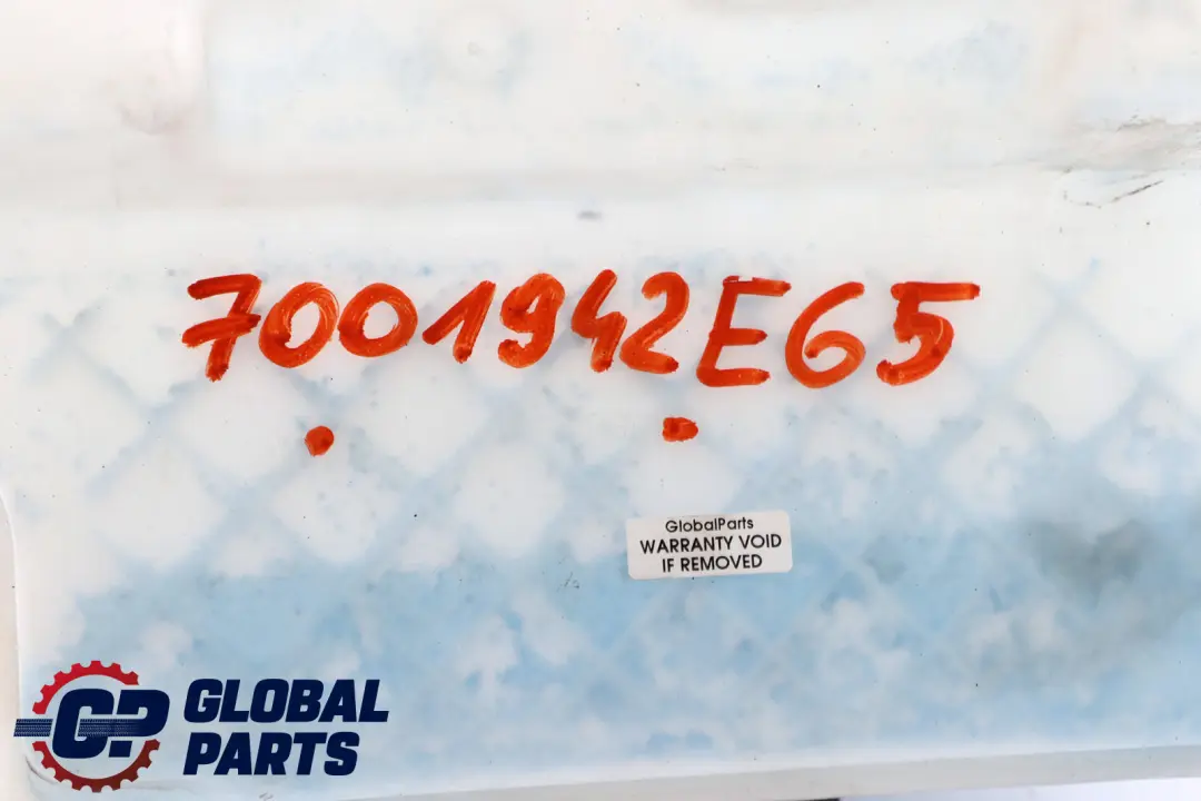 Serbatoio Liquido Lavavetri per BMW E65 E66 E67 con numero di parte 7001942 BMW E65 E66 E67 Serbatoio Liquido Lavavetri - SKU 7001942 - Numero di parte 7001942