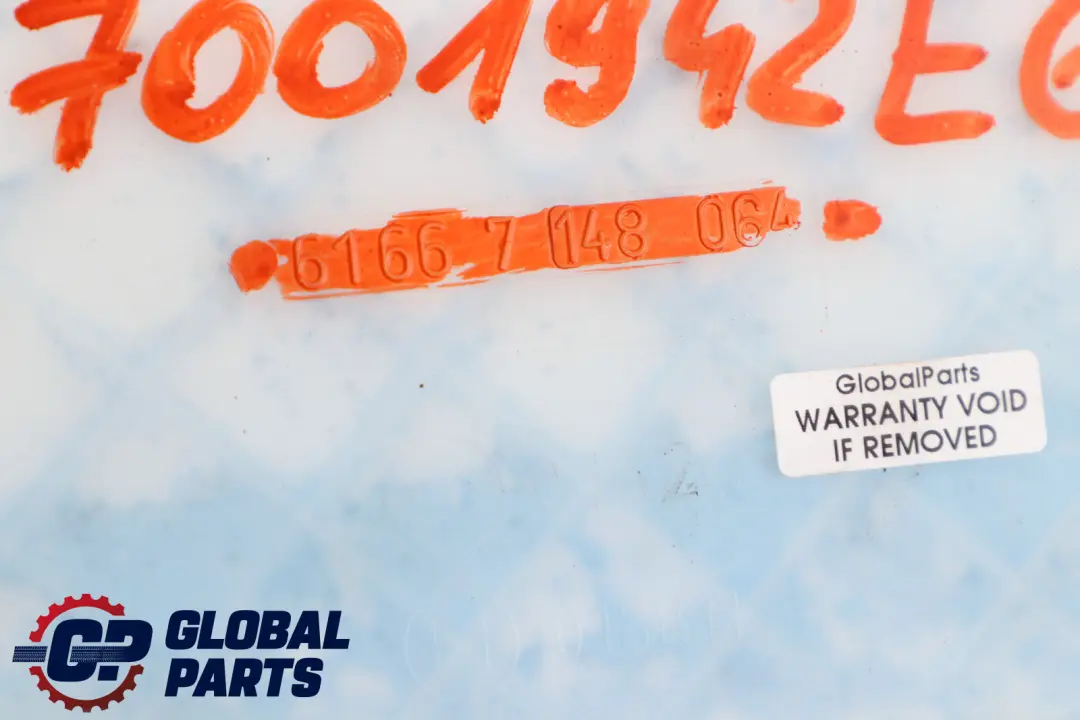 Serbatoio Liquido Lavavetri per BMW E65 E66 E67 con numero di parte 7001942 BMW E65 E66 E67 Serbatoio Liquido Lavavetri - SKU 7001942 - Numero di parte 7001942