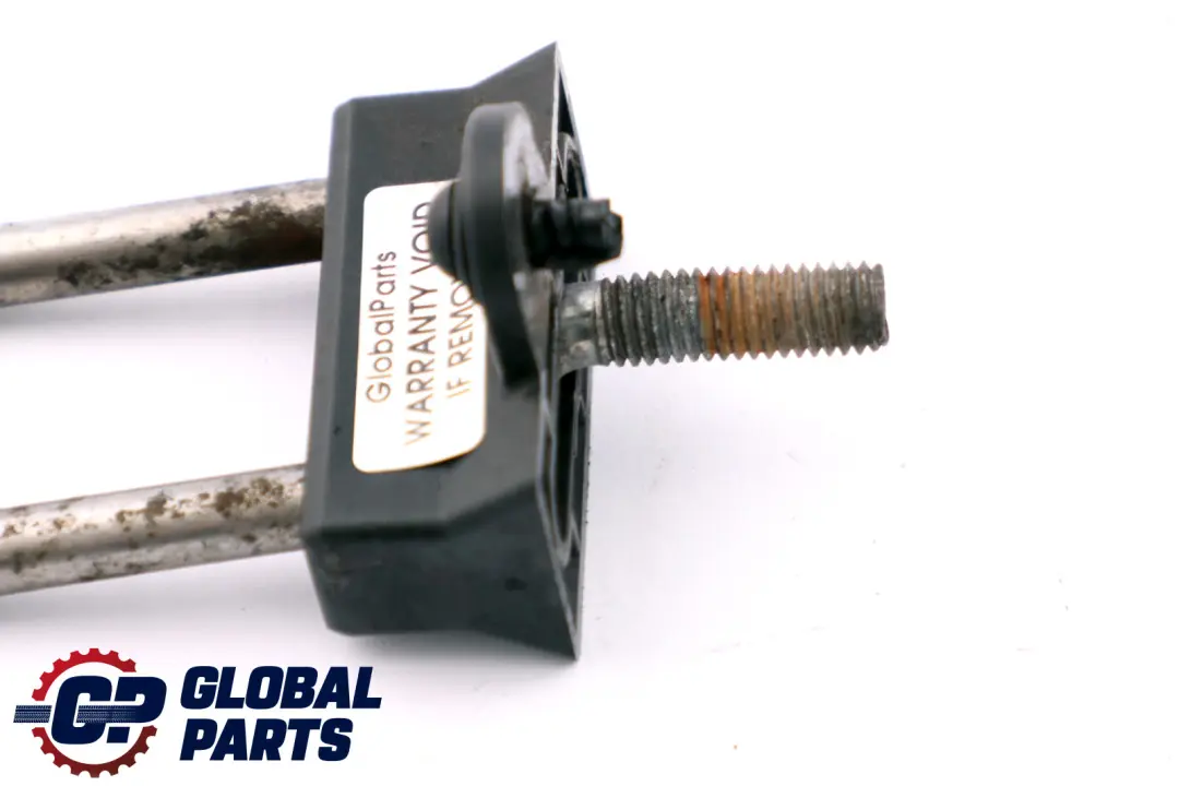 BMW E60 E61 E64 E87 E90 Motor Haube Verriegelung Verdrehschutz Halterung - SKU 7002012 - Teilenummer 7002012