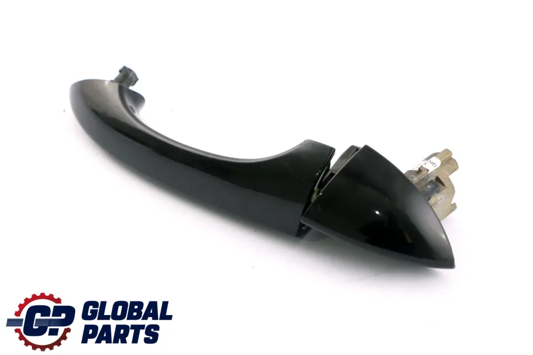 Arrière gauche Poignée de Couverture Support Noir Noir Black Sapphir pour BMW X5 E53 à propos du numéro de pièce 7002311 BMW X5 E53 Arrière gauche Poignée de Couverture Support Noir Noir Black Sapphir - SKU 7002311-BS1 - Numéro de pièce 7002311