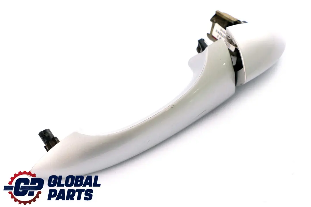 Klamka Drzwi Lewa Lewy Tył Titansilber do BMW X5 E53 o numerze 7002311 BMW X5 E53 Klamka Drzwi Lewa Lewy Tył Titansilber - SKU 7002311-TS2 - Numer Części 7002311