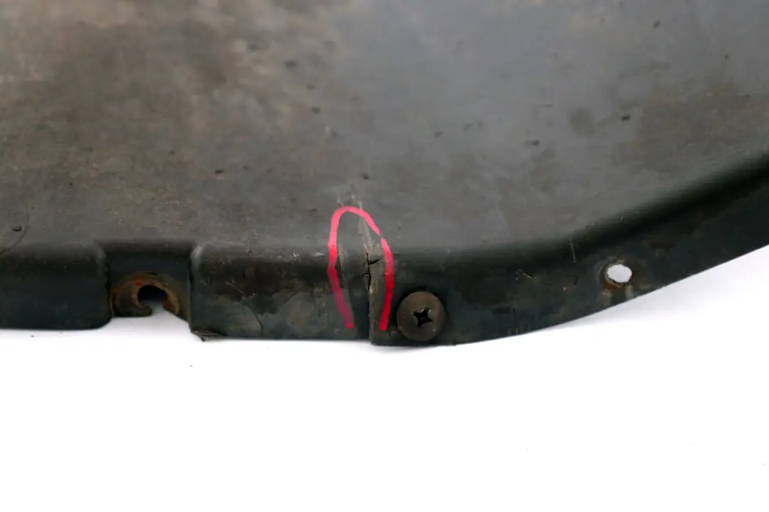 BMW E65 E66 E67 Protezione Sottoscocca Pannello Centro - SKU 7002379 - Numero di parte 7002379