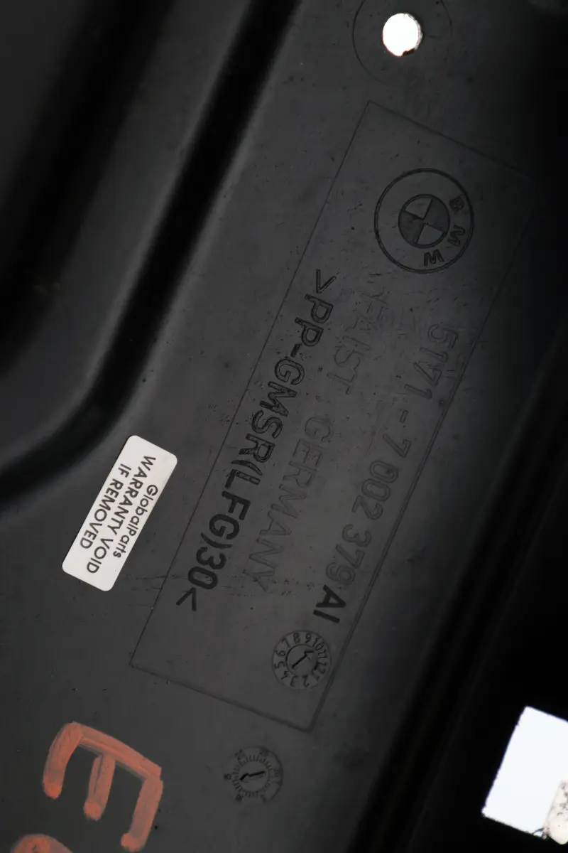 BMW 7 Series E65 E66 E67 Underfloor Coating Center - SKU 7002379 - Part number 7002379