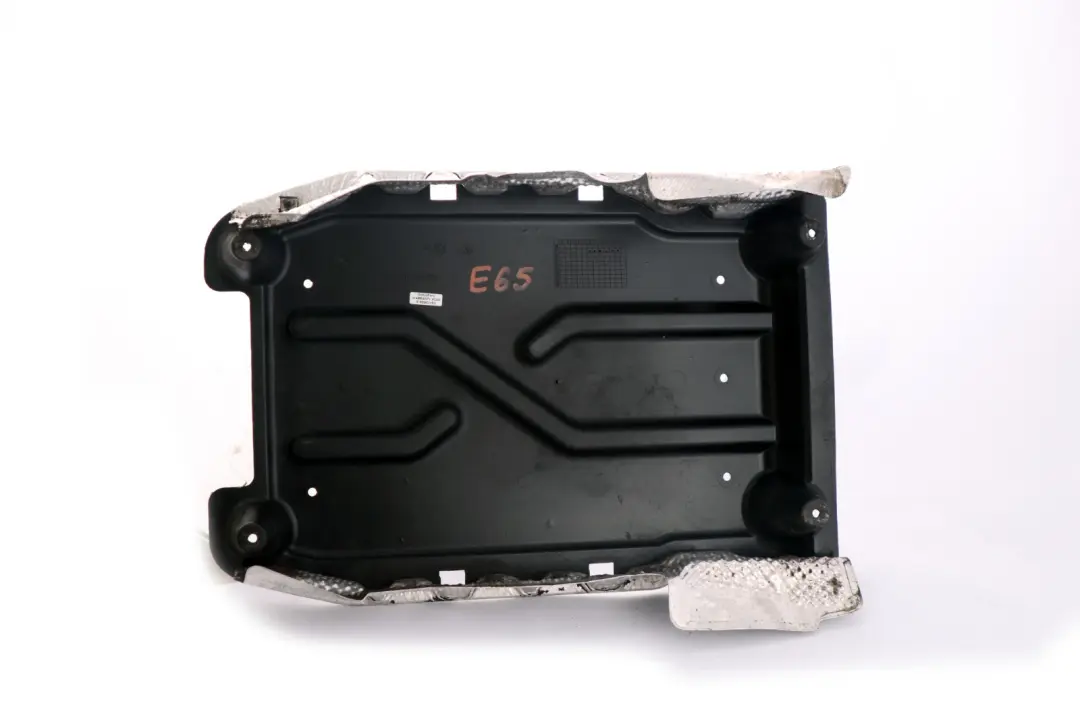 Centro De revestimiento del suelo para BMW E65 E66 E67 con número de pieza 7002379 BMW E65 E66 E67 Centro De revestimiento del suelo - SKU 7002379 - Número de pieza 7002379