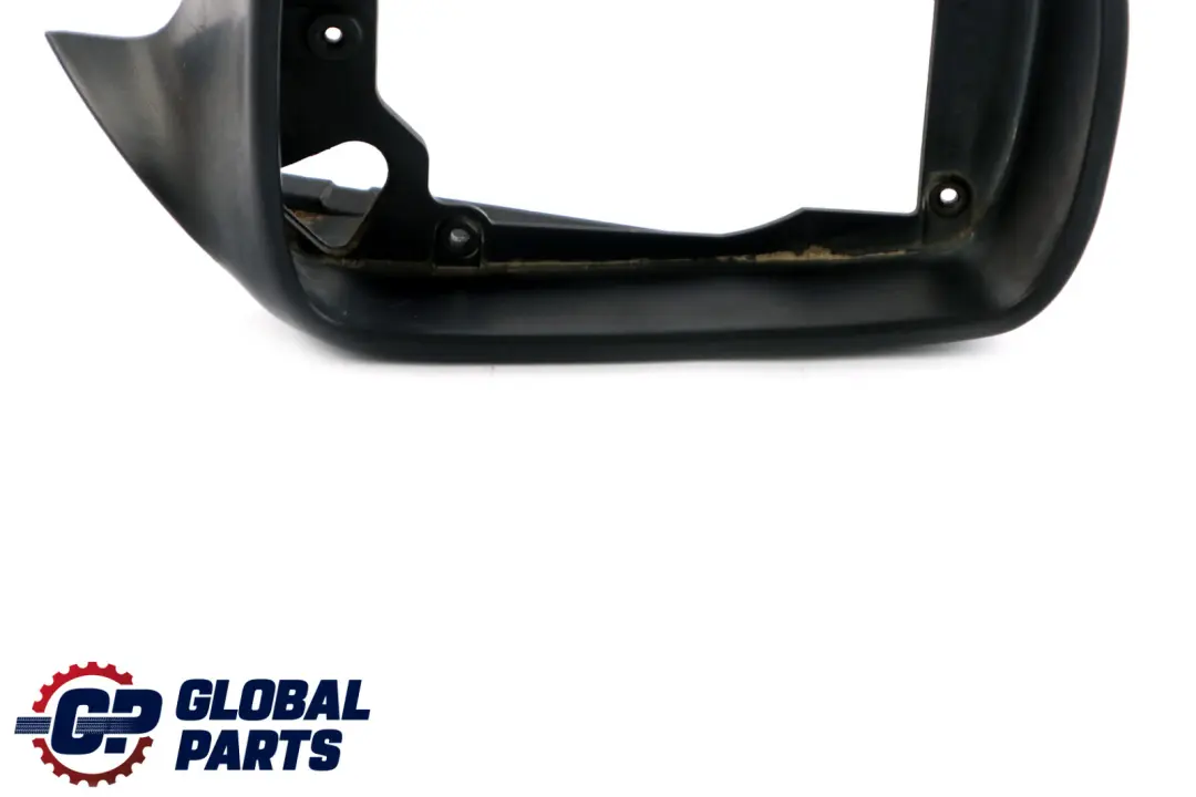 Mirror Bague D'Arret Droite Noir pour BMW E46 E65 E66 à propos du numéro de pièce 7002914 BMW E46 E65 E66 Mirror Bague D'Arret Droite Noir - SKU 7002914 - Numéro de pièce 7002914