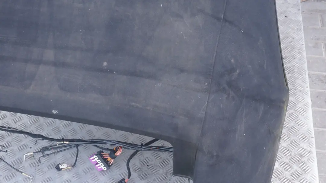 Retractable Folding Soft Top Roof to BMW 6 Series E64 Cabrio Convertible Rear with Part number 7003099 BMW 6 Series E64 Cabrio Convertible Rear Retractable Folding Soft Top Roof - SKU 7003099 - Part number 7003099