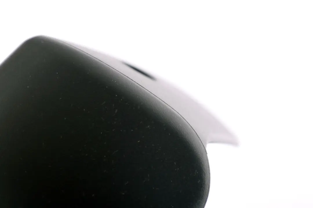 Front Seat Trim Covering Outer Right O/S Black to BMW Z4 Series E85 with Part number 8099266 BMW Z4 Series E85 Front Seat Trim Covering Outer Right O/S Black - SKU 7003528 - Part number 8099266