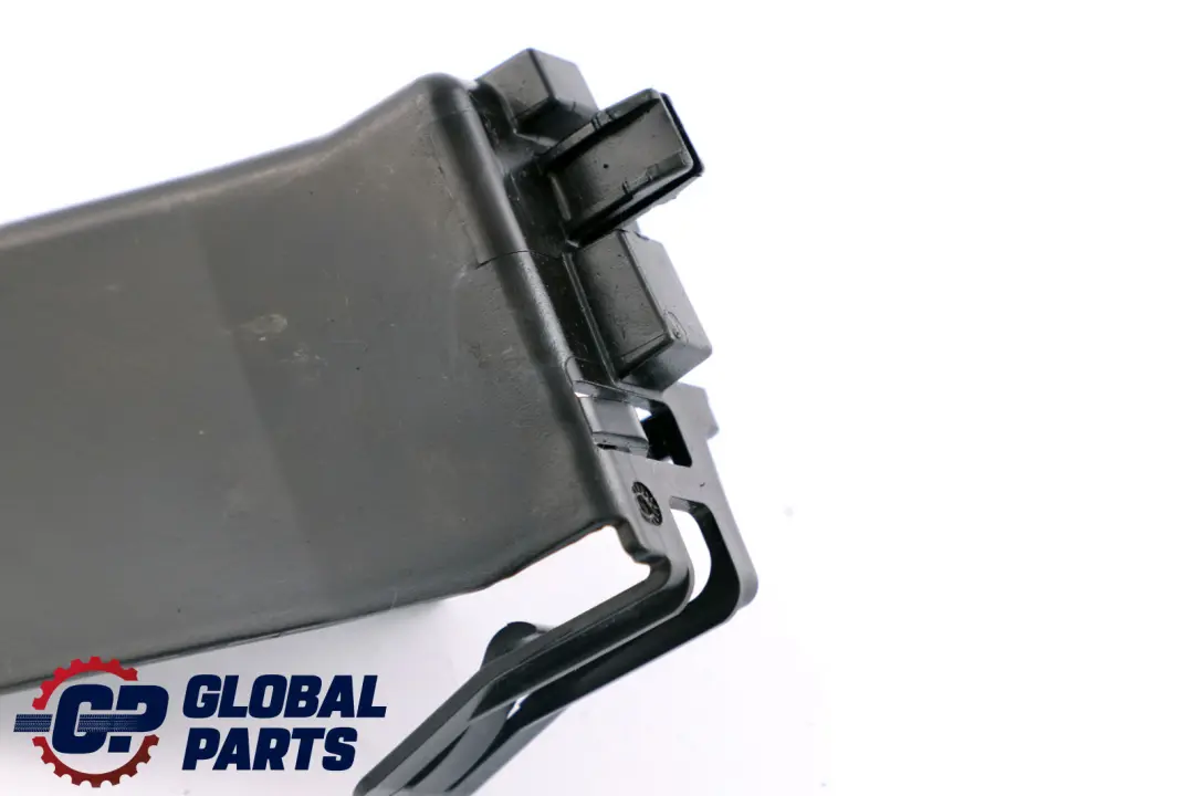 Advertencia De Peligro Soporte Triangulo para BMW X3 E53 E83 con número de pieza 51717003695 BMW X3 E53 E83 Advertencia De Peligro Soporte Triangulo - SKU 7003695 - Número de pieza 51717003695
