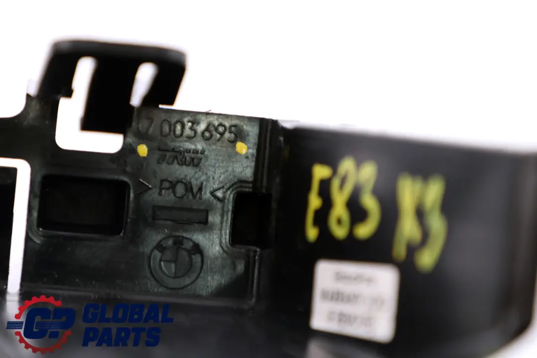 Halter Warndreieck 5171 für BMW X3 X5 er E53 E83 mit Teilenummer 51717003695 BMW X3 X5 er E53 E83 Halter Warndreieck 5171 - SKU 7003695 - Teilenummer 51717003695