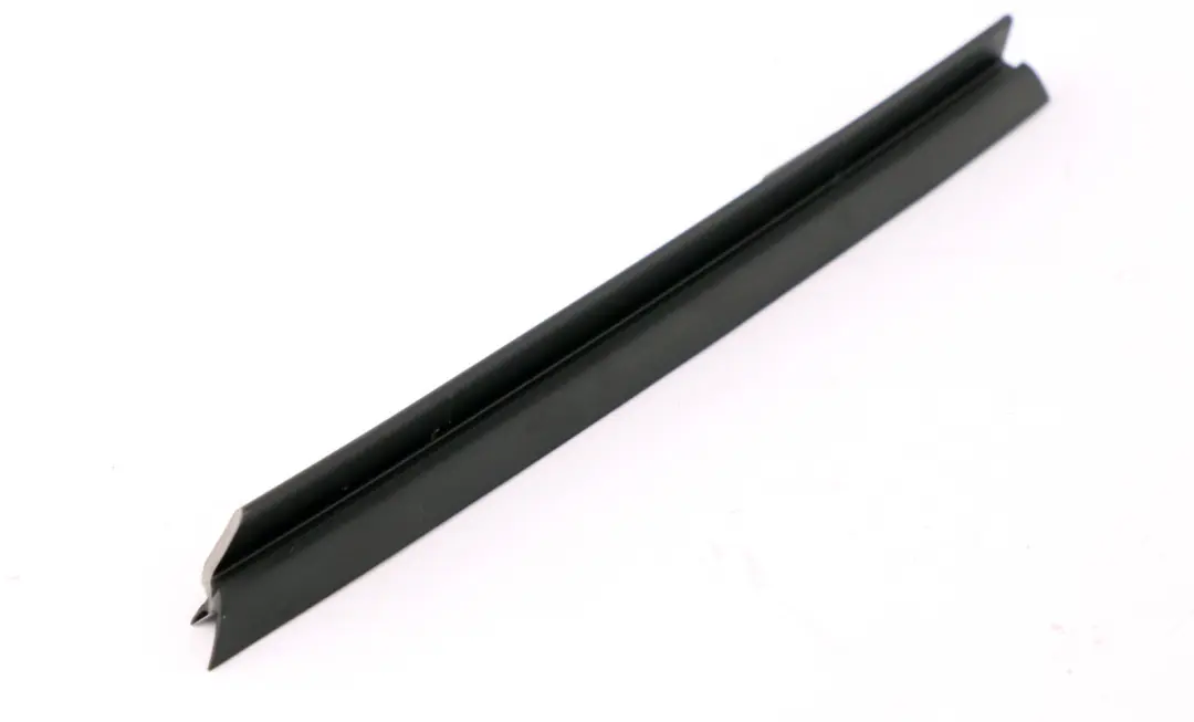 BMW E65 E66 Lewa przednia osłona szyby drzwi - SKU 7004533 - Numer Części 7004533