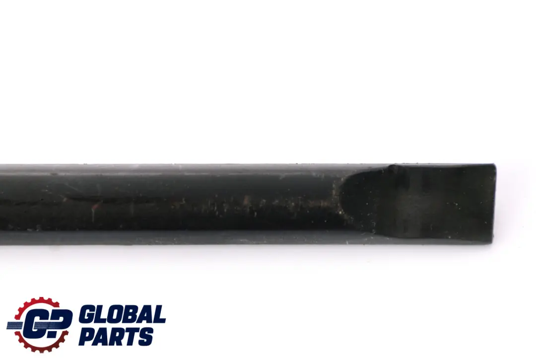BMW X5 Series E53 Door Weatherstrip Strip Bottom Front Right O/S - SKU 7004694 - Part number 7004694