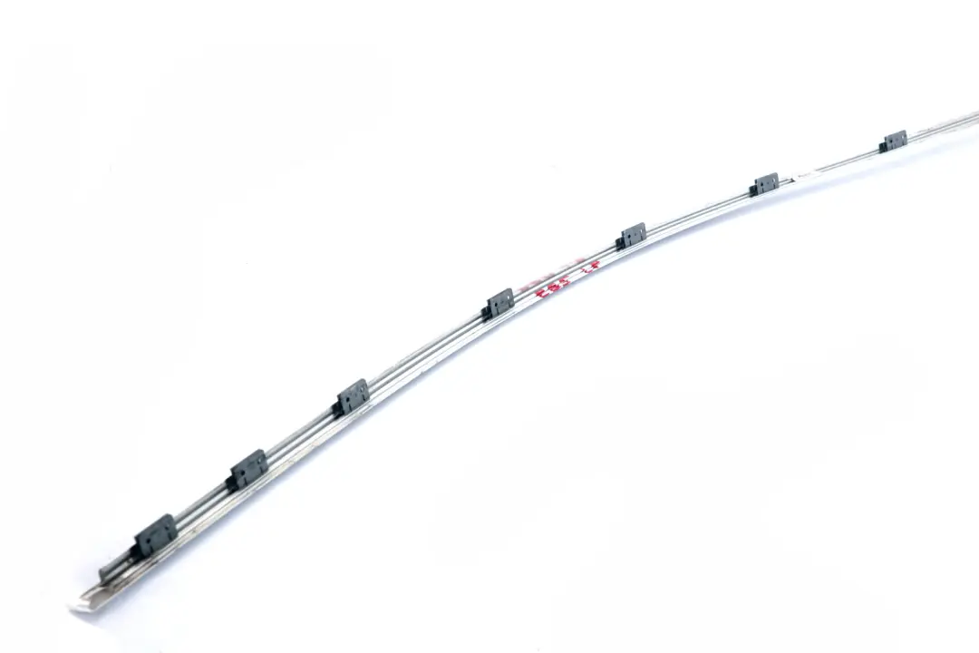 BMW E65 E66 Lewa Listwa Szyby Drzwi Lewy Przód - SKU 7005031 - Numer Części 7005031