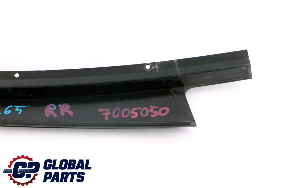 BMW E65 E66 Apertura Cornice Finestrino B-S?ule Posteriore Dx Nero Lucido - SKU 7005050 - Numero di parte 7005050