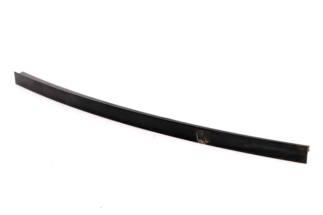 Apertura Fensterf?hrungssteg SX Nero Lucido per BMW E65 E66 con numero di parte 7005103 BMW E65 E66 Apertura Fensterf?hrungssteg SX Nero Lucido - SKU 7005103 - Numero di parte 7005103
