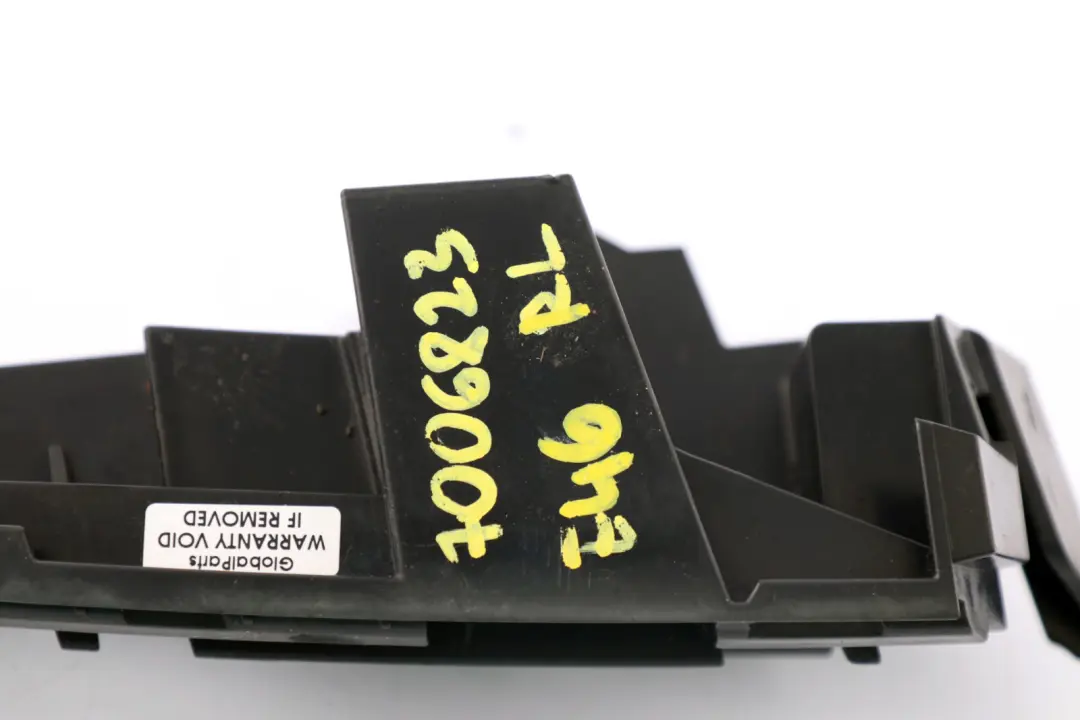 Guide Finisher Rear Left N/S Bumper Light Bracket to BMW 3 Series E46 Compact with Part number 7006823 BMW 3 Series E46 Compact Guide Finisher Rear Left N/S Bumper Light Bracket - SKU 7006823 - Part number 7006823