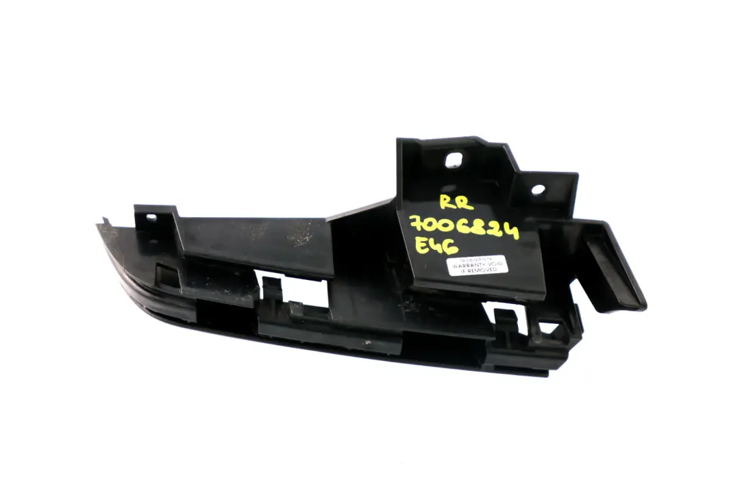 Guide Finisher Rear Right O/S Bumper Light Bracket to BMW 3 Series E46 Compact with Part number 7006824 BMW 3 Series E46 Compact Guide Finisher Rear Right O/S Bumper Light Bracket - SKU 7006824 - Part number 7006824