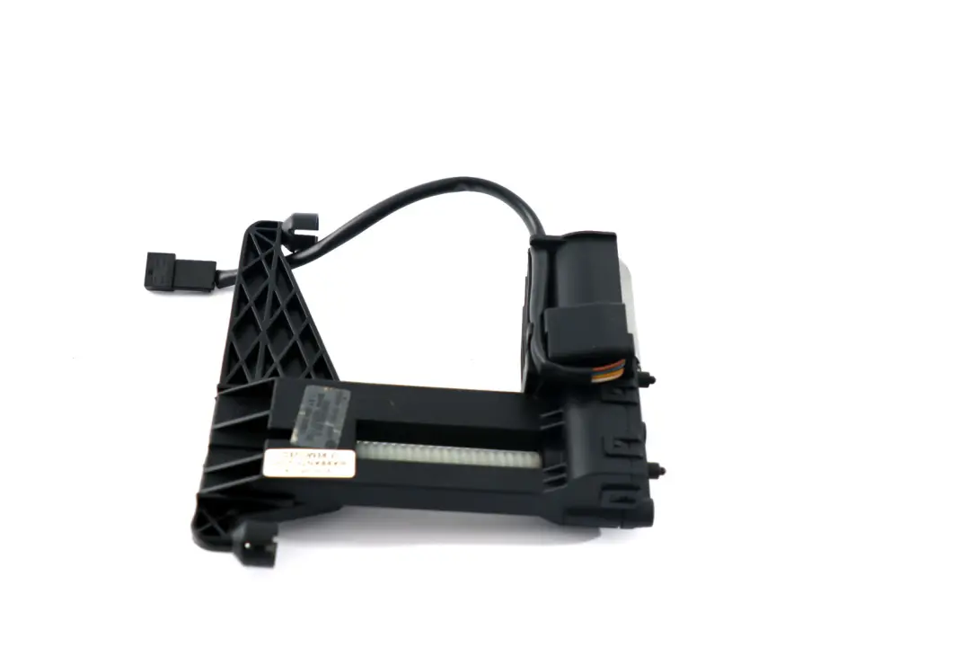 BMW E65 Mechanizm silniczek zagłówka fotela tył - SKU 7007017 - Numer Części 7007017