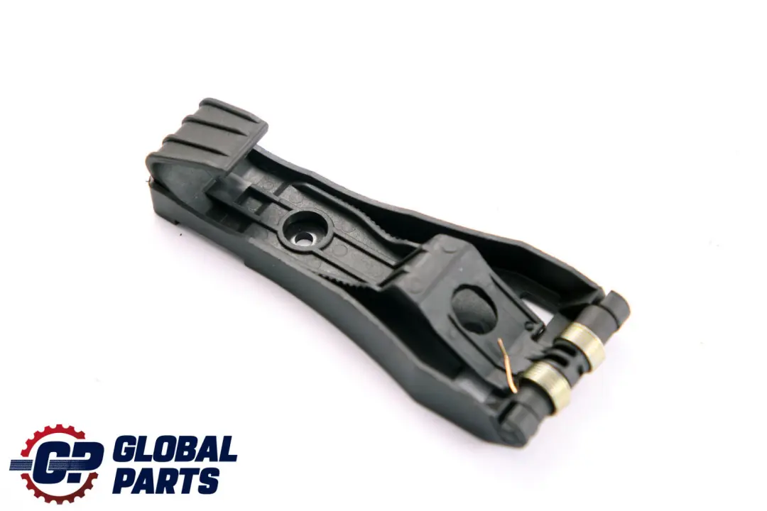 Tappeto Pavimento Fissaggio Gancio Baule per BMW X5 E53 con numero di parte 7007082 BMW X5 E53 Tappeto Pavimento Fissaggio Gancio Baule - SKU 7007082 - Numero di parte 7007082