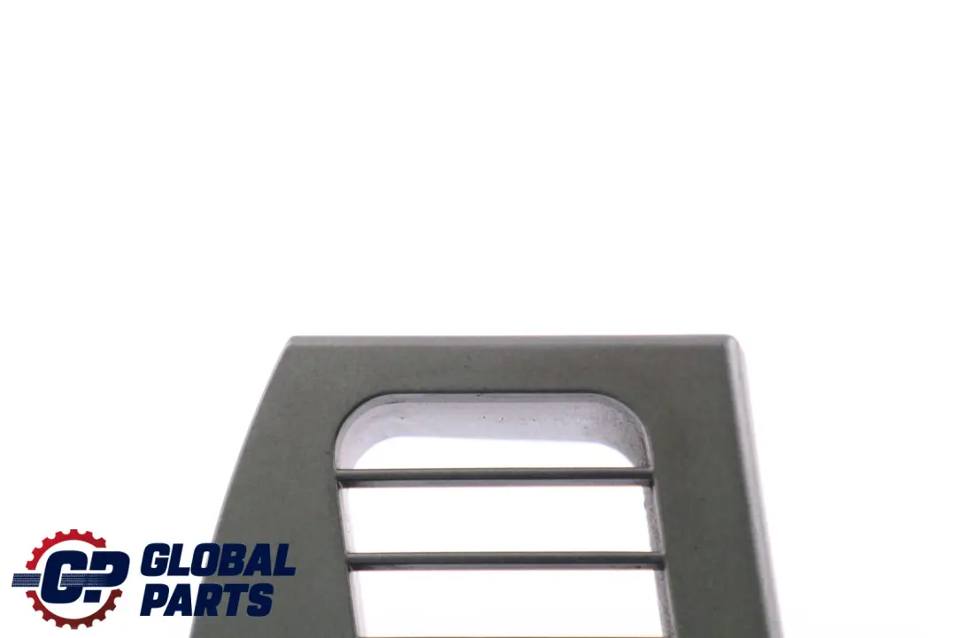 Ugello Per T?rbel?ftung SX Grigio 7007148 per BMW E65 E66 E67 con numero di parte 7007147 BMW E65 E66 E67 Ugello Per T?rbel?ftung SX Grigio 7007148 - SKU 7007147 - Numero di parte 7007147