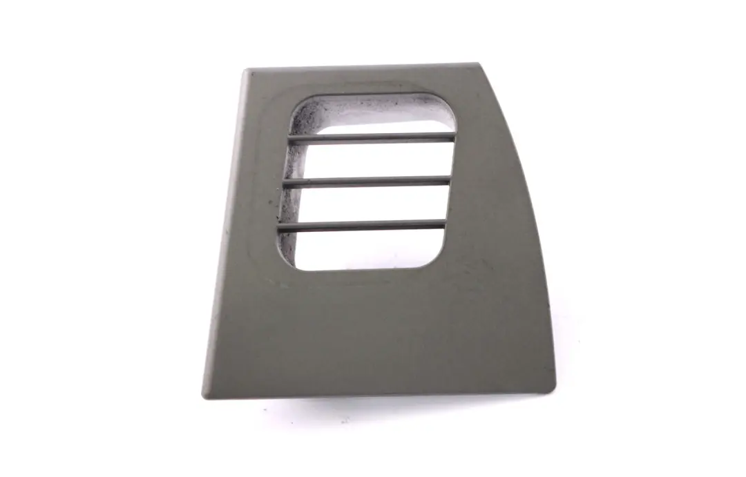 Dashboard Door Heater Air Vent Grey Right O/S to BMW E65 E66 E67 with Part number 7007148 BMW E65 E66 E67 Dashboard Door Heater Air Vent Grey Right O/S - SKU 7007148 - Part number 7007148