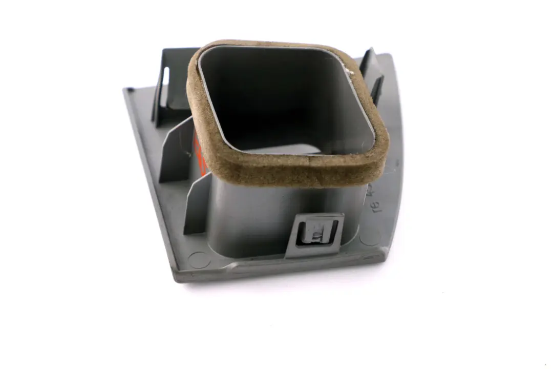 Dashboard Door Heater Air Vent Grey Right O/S to BMW E65 E66 E67 with Part number 7007148 BMW E65 E66 E67 Dashboard Door Heater Air Vent Grey Right O/S - SKU 7007148 - Part number 7007148