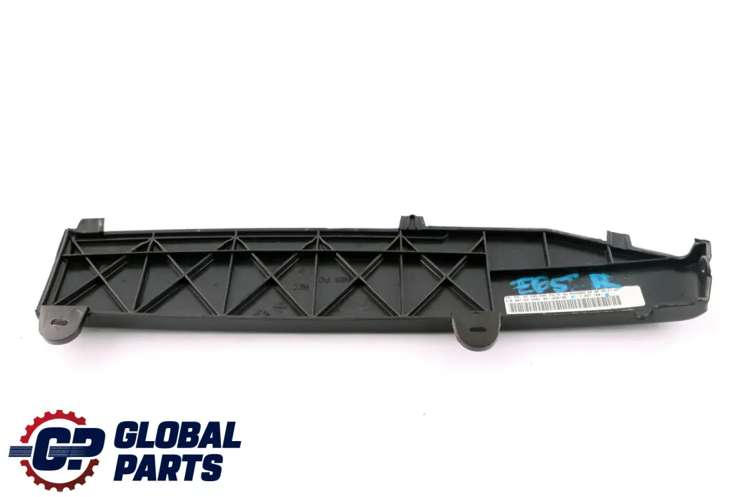 Pannello Rivestimento Bracciolo Centrale Destro Nero per BMW E65 E66 con numero di parte 7007168 BMW E65 E66 Pannello Rivestimento Bracciolo Centrale Destro Nero - SKU 7007168 - Numero di parte 7007168