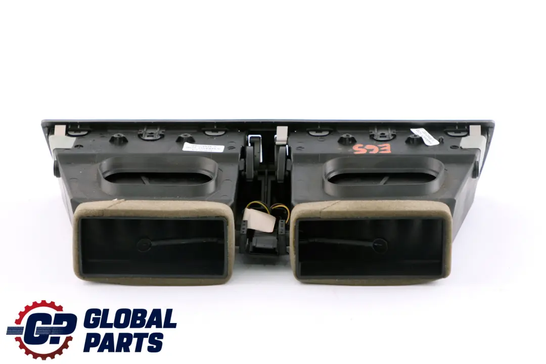 Griglia Centro Scuro Argento per BMW E65 E66 E67 con numero di parte 7007229 BMW E65 E66 E67 Griglia Centro Scuro Argento - SKU 7007229 - Numero di parte 7007229