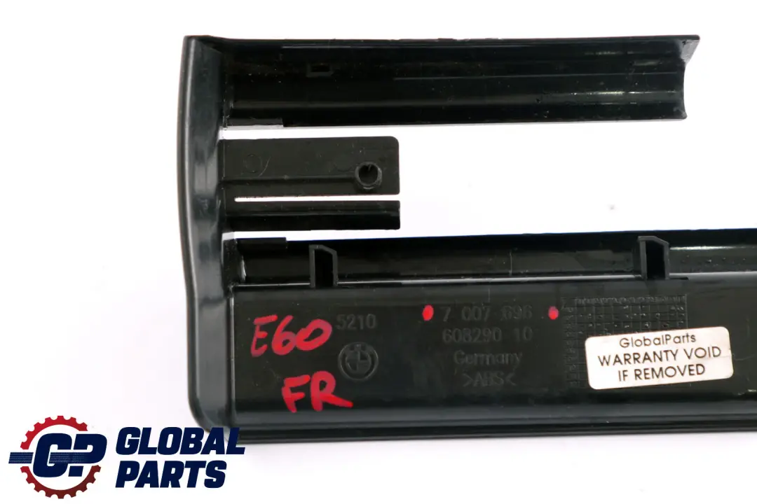 Blende vorne aussen rechts SCHWARZ für BMW 5 7 3 er E60 M5 E60N E65 E66 E61N E61 mit Teilenummer 7007696 BMW 5 7 3 er E60 M5 E60N E65 E66 E61N E61 Blende vorne aussen rechts SCHWARZ - SKU 7007696 - Teilenummer 7007696