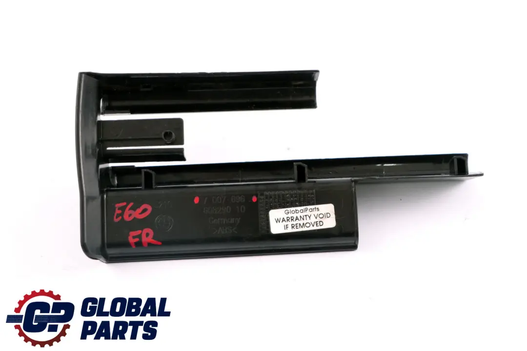 Apertura Frontale Esterno Destro Nero per BMW E60 M5 E60N E65 E66 E61N E61 con numero di parte 7007696 BMW E60 M5 E60N E65 E66 E61N E61 Apertura Frontale Esterno Destro Nero - SKU 7007696 - Numero di parte 7007696