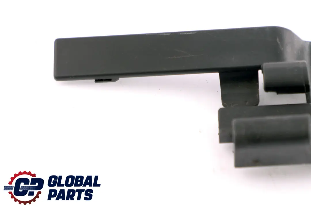 Blende Vorne Innen Links SCHWARZ für BMW 5 7 er E60 M5 E61 E61N E65 E66 mit Teilenummer 7007699 BMW 5 7 er E60 M5 E61 E61N E65 E66 Blende Vorne Innen Links SCHWARZ - SKU 7007699 - Teilenummer 7007699