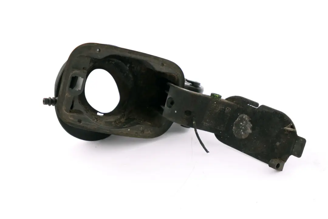 Cap Cover Pot to BMW 3 Series E46 Compact Fuel Petrol with Part number 7007960 BMW 3 Series E46 Compact Fuel Petrol Cap Cover Pot - SKU 7007960 - Part number 7007960