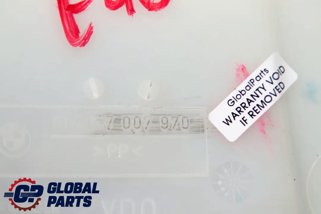 Bidon De Lave-Glace 5 L pour BMW Z4 E46 E85 E86 à propos du numéro de pièce 7007970 BMW Z4 E46 E85 E86 Bidon De Lave-Glace 5 L - SKU 7007970 - Numéro de pièce 7007970