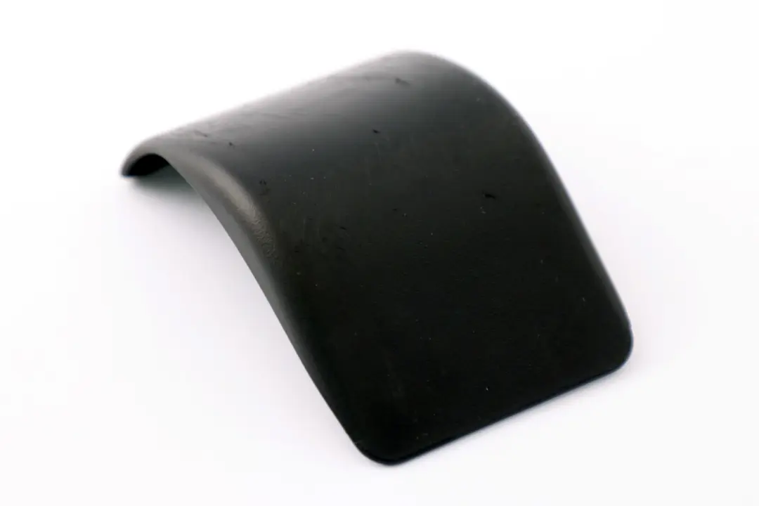 Asiento Trasero Base Cubierta Bisagra Isofix Negro 7007990 para BMW X5 Serie E53 con número de pieza 7007991 BMW X5 Serie E53 Asiento Trasero Base Cubierta Bisagra Isofix Negro 7007990 - SKU 7007991 - Número de pieza 7007991