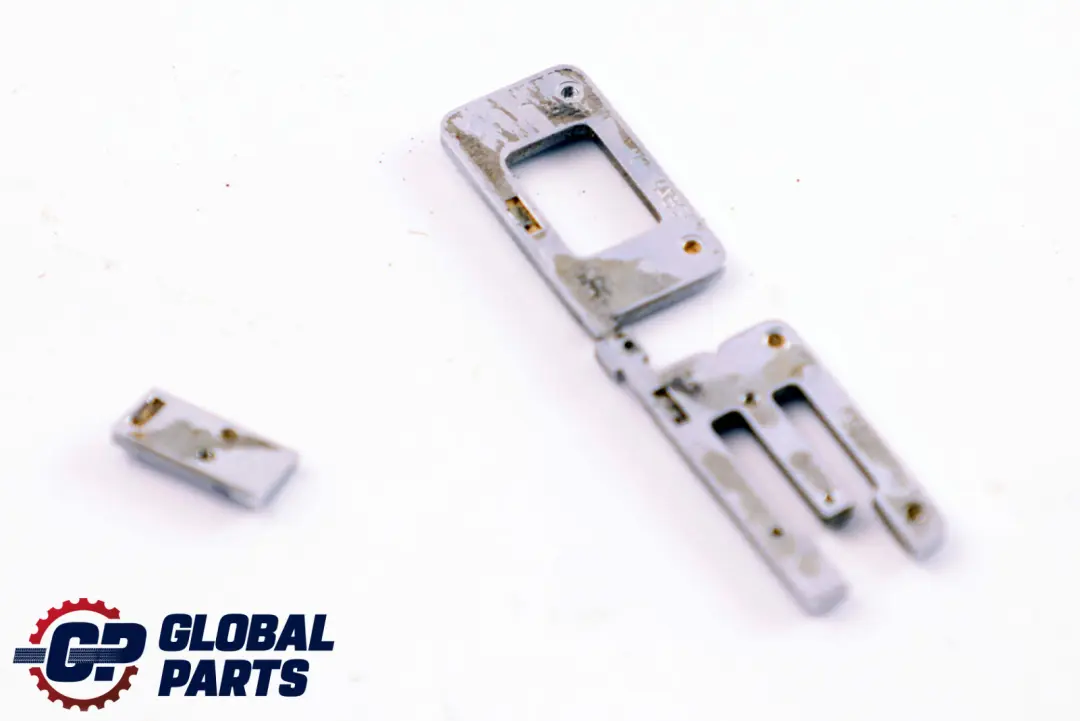 Side Panel Wing Fender Emblem Lettering to BMW X3 X5 Series E53 E83 3.0i with Part number 7008538 BMW X3 X5 Series E53 E83 3.0i Side Panel Wing Fender Emblem Lettering - SKU 7008538 - Part number 7008538