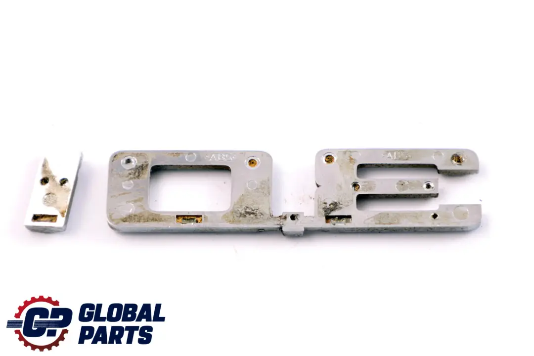 Pannello laterale ala parafango Emblema Lettering per BMW X3 X5 E53 E83 3.0i con numero di parte 7008538 BMW X3 X5 E53 E83 3.0i Pannello laterale ala parafango Emblema Lettering - SKU 7008538 - Numero di parte 7008538