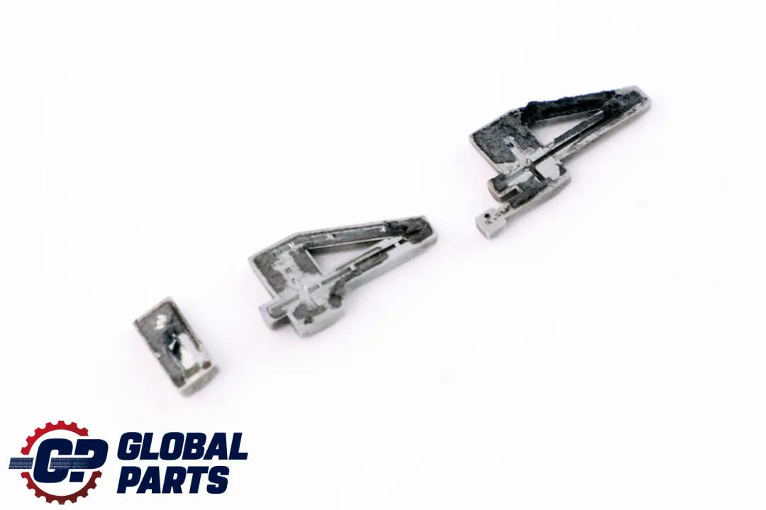 Emblem Geklebt Links - 4.4I - 5114 für BMW X5 er E53 mit Teilenummer 7008542 BMW X5 er E53 Emblem Geklebt Links - 4.4I - 5114 - SKU 7008542 - Teilenummer 7008542